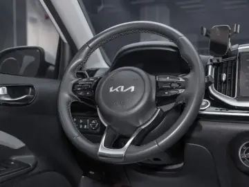2021 Kia KX1 с пробегом 31 800 км