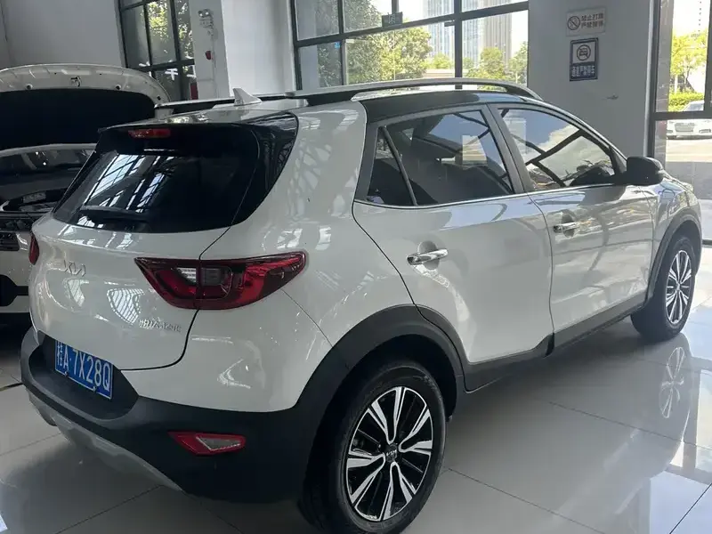 2026 Kia KX1 с пробегом 10 000 км