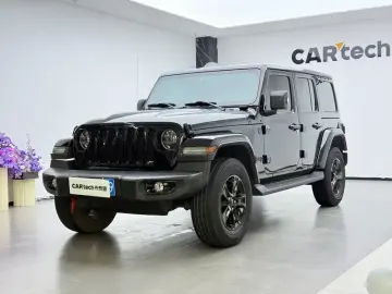 2022 Jeep Wrangler с пробегом 41 000 км