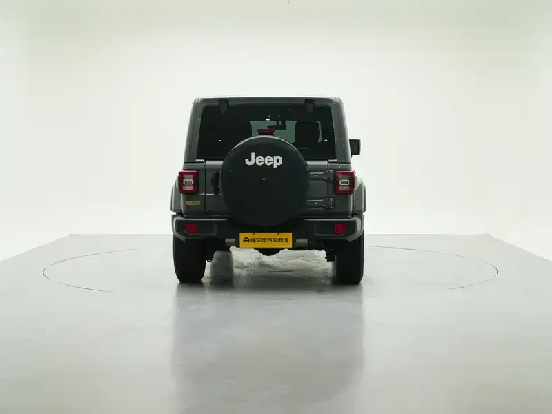 2021 Jeep Wrangler с пробегом 53 300 км