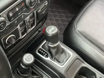 2021 Jeep Wrangler с пробегом 53 300 км