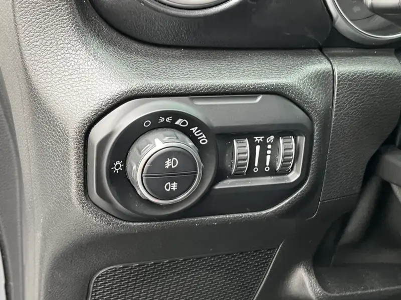 2021 Jeep Wrangler с пробегом 53 300 км