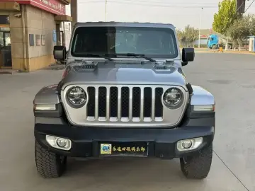 2021 Jeep Wrangler с пробегом 78 000 км