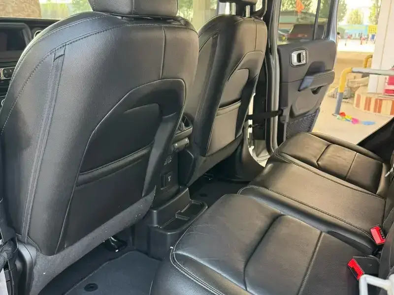 2021 Jeep Wrangler с пробегом 78 000 км