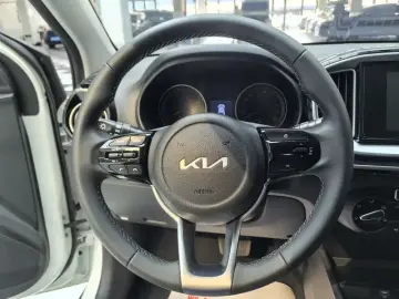 2021 Kia KX1 с пробегом 6 500 км