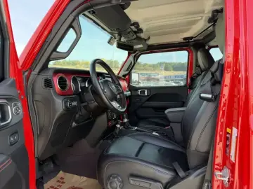 2021 Jeep Wrangler с пробегом 50 000 км