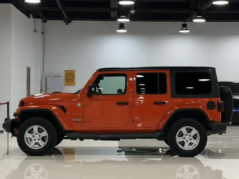 2019 Jeep Wrangler с пробегом 75 000 км