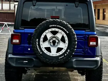 2020 Jeep Wrangler с пробегом 43 000 км