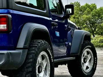 2020 Jeep Wrangler с пробегом 43 000 км