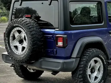 2020 Jeep Wrangler с пробегом 43 000 км