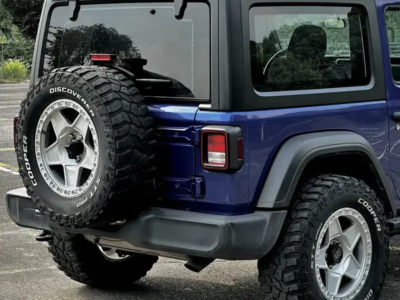 2020 Jeep Wrangler с пробегом 43 000 км