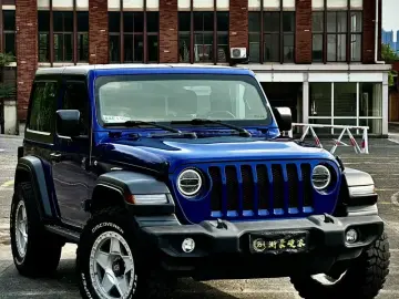 2020 Jeep Wrangler с пробегом 43 000 км