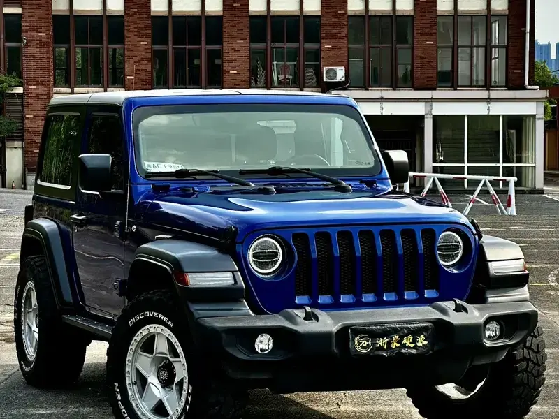 2020 Jeep Wrangler с пробегом 43 000 км