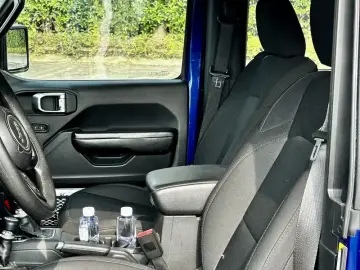 2020 Jeep Wrangler с пробегом 43 000 км