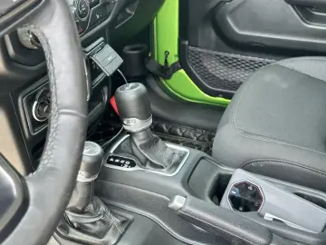 2021 Jeep Wrangler с пробегом 43 000 км