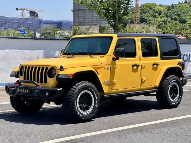 2019 Jeep Wrangler с пробегом 90 000 км