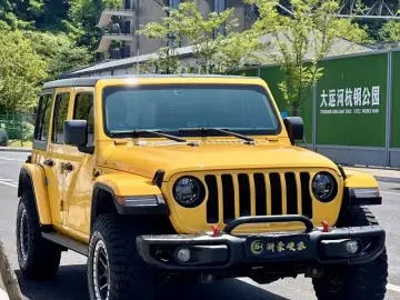 2019 Jeep Wrangler с пробегом 90 000 км