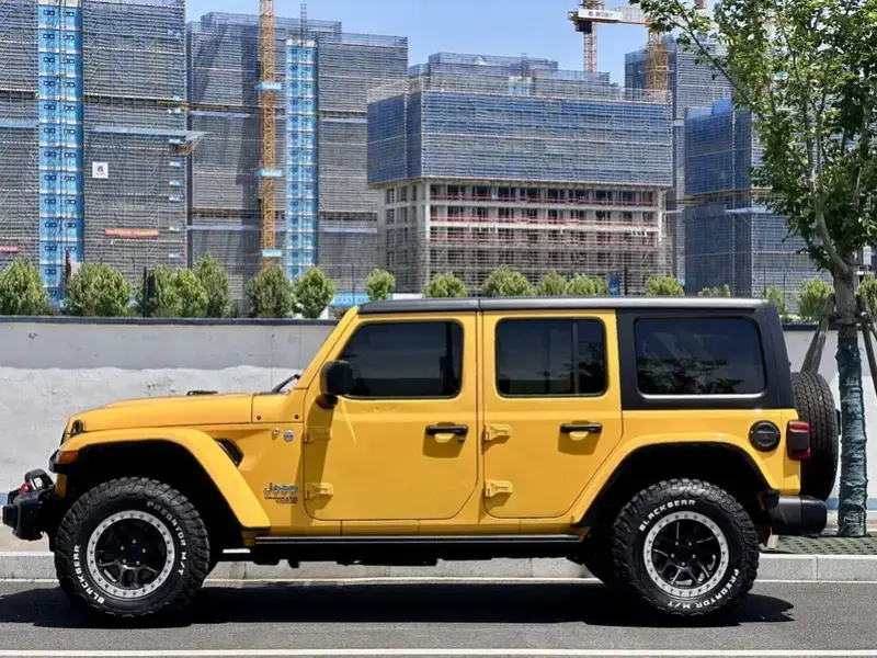 2019 Jeep Wrangler с пробегом 90 000 км
