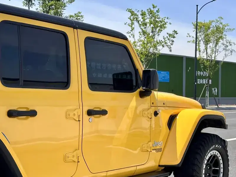 2019 Jeep Wrangler с пробегом 90 000 км