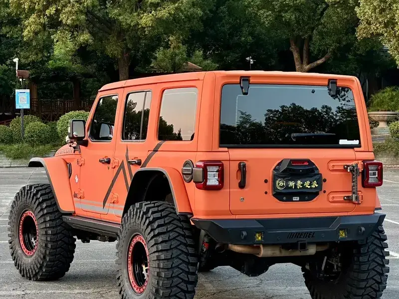 2019 Jeep Wrangler с пробегом 23 000 км
