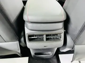 2023 JETOUR DASHING с пробегом 18 000 км