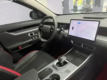 2023 JETOUR DASHING с пробегом 23 000 км