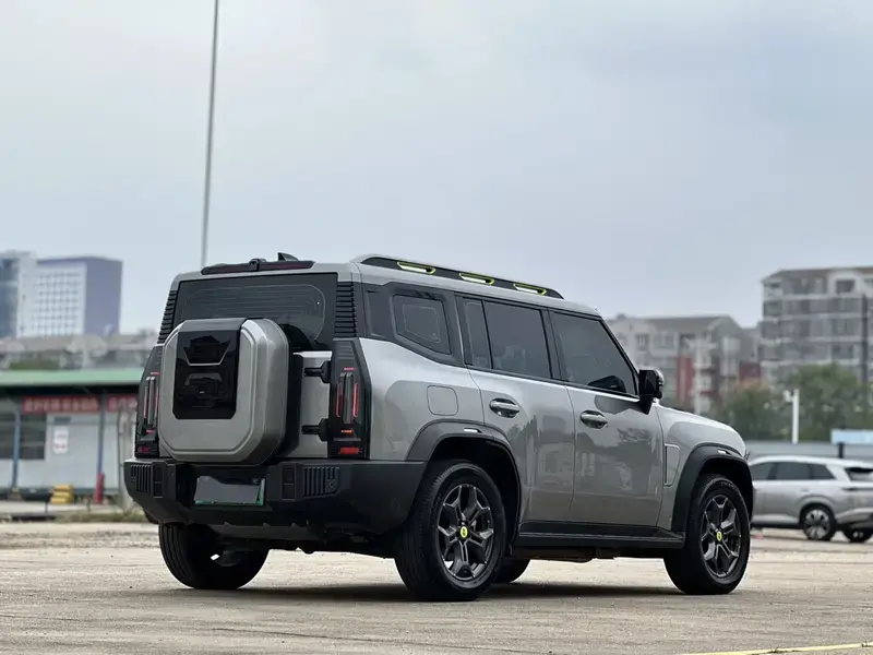 2024 JETOUR Shanhai T2 с пробегом 16 000 км