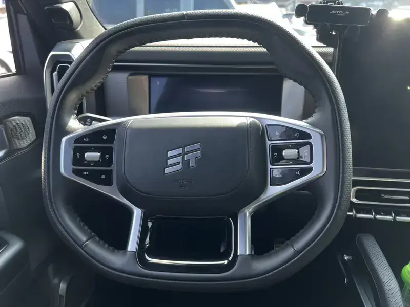 2026 JETOUR Shanhai T2 с пробегом 10 000 км