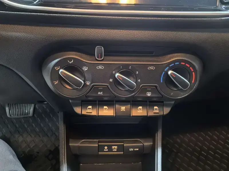 2020 Kia Pegas с пробегом 14 800 км