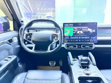 2025 JETOUR Shanhai T2 с пробегом 300 км