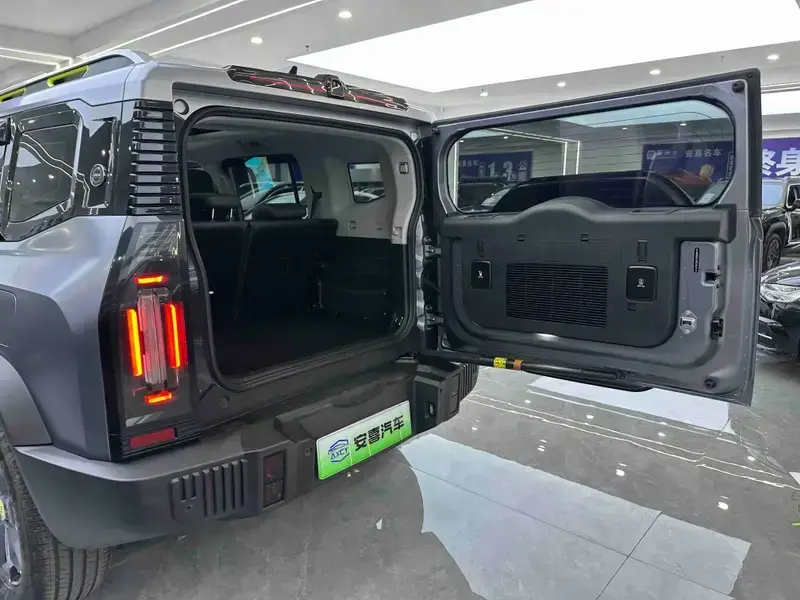 2024 JETOUR Shanhai T2 с пробегом 28 000 км
