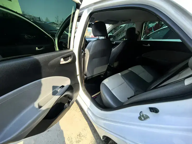 2019 Kia Pegas с пробегом 60 000 км