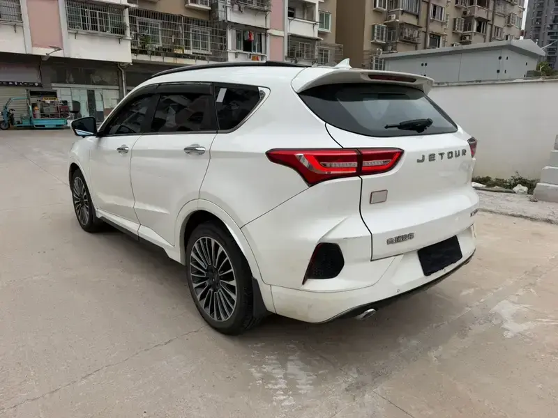 2020 JETOUR X70+ с пробегом 107 000 км
