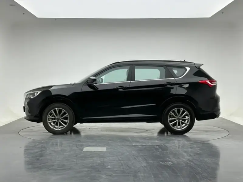 2020 JETOUR X70+ с пробегом 27 000 км