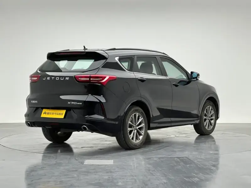 2020 JETOUR X70+ с пробегом 27 000 км