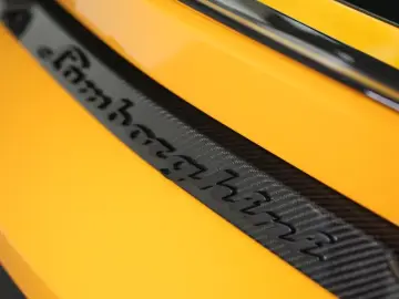2022 Lamborghini Urus с пробегом 6 900 км