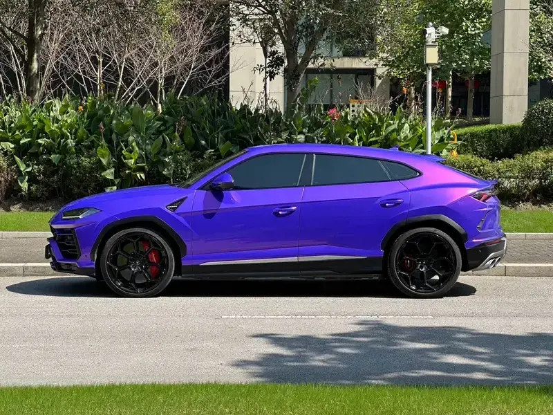 2021 Lamborghini Urus с пробегом 45 000 км