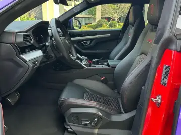 2021 Lamborghini Urus с пробегом 45 000 км