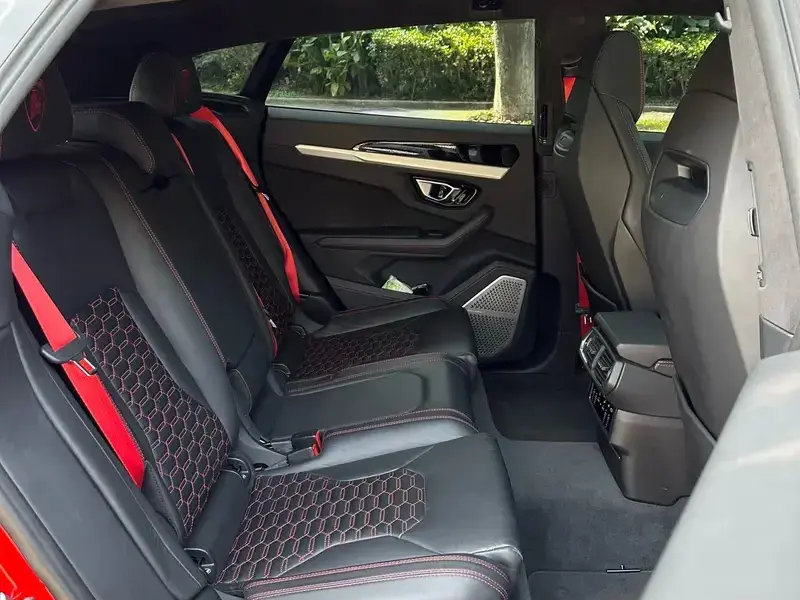 2021 Lamborghini Urus с пробегом 45 000 км