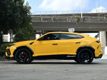 2021 Lamborghini Urus с пробегом 43 000 км