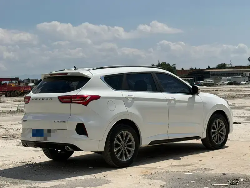 2020 JETOUR X70+ с пробегом 92 000 км
