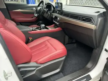 2024 JETOUR X70+ с пробегом 24 000 км