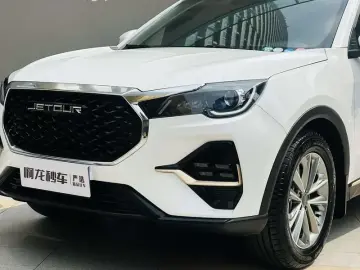 2025 JETOUR X70+ с пробегом 18 900 км