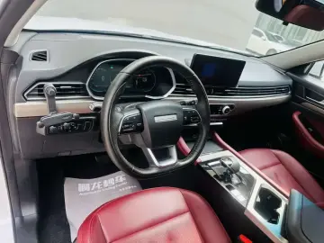 2025 JETOUR X70+ с пробегом 18 900 км