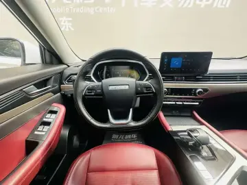 2025 JETOUR X70+ с пробегом 18 900 км