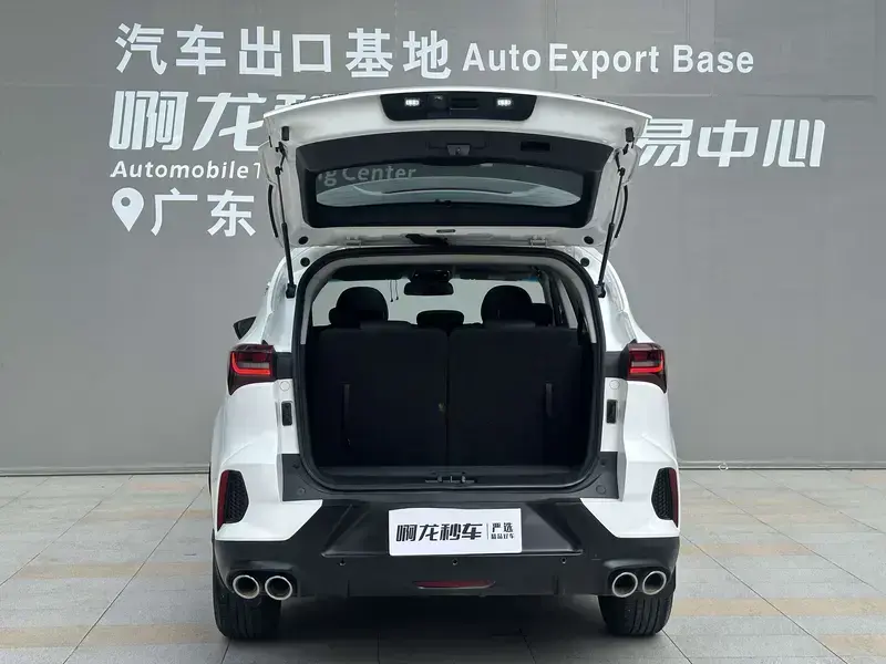 2023 JETOUR X70+ с пробегом 18 500 км