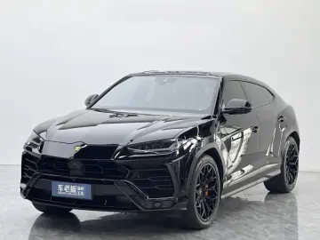 2021 Lamborghini Urus с пробегом 23 000 км