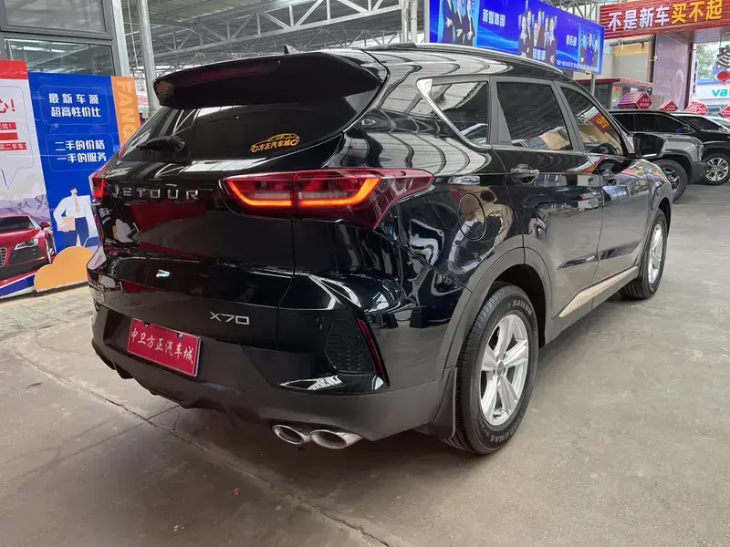2025 JETOUR X70+ с пробегом 24 700 км