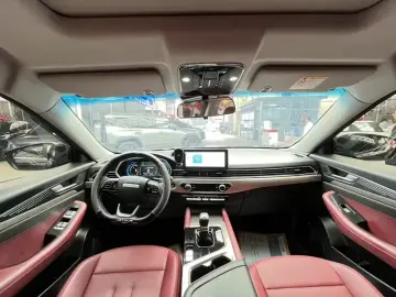 2025 JETOUR X70+ с пробегом 24 700 км