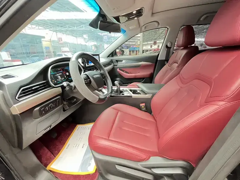 2025 JETOUR X70+ с пробегом 24 700 км